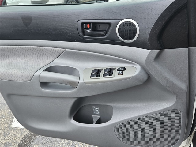 2009 Toyota Tacoma PreRunner photo 27
