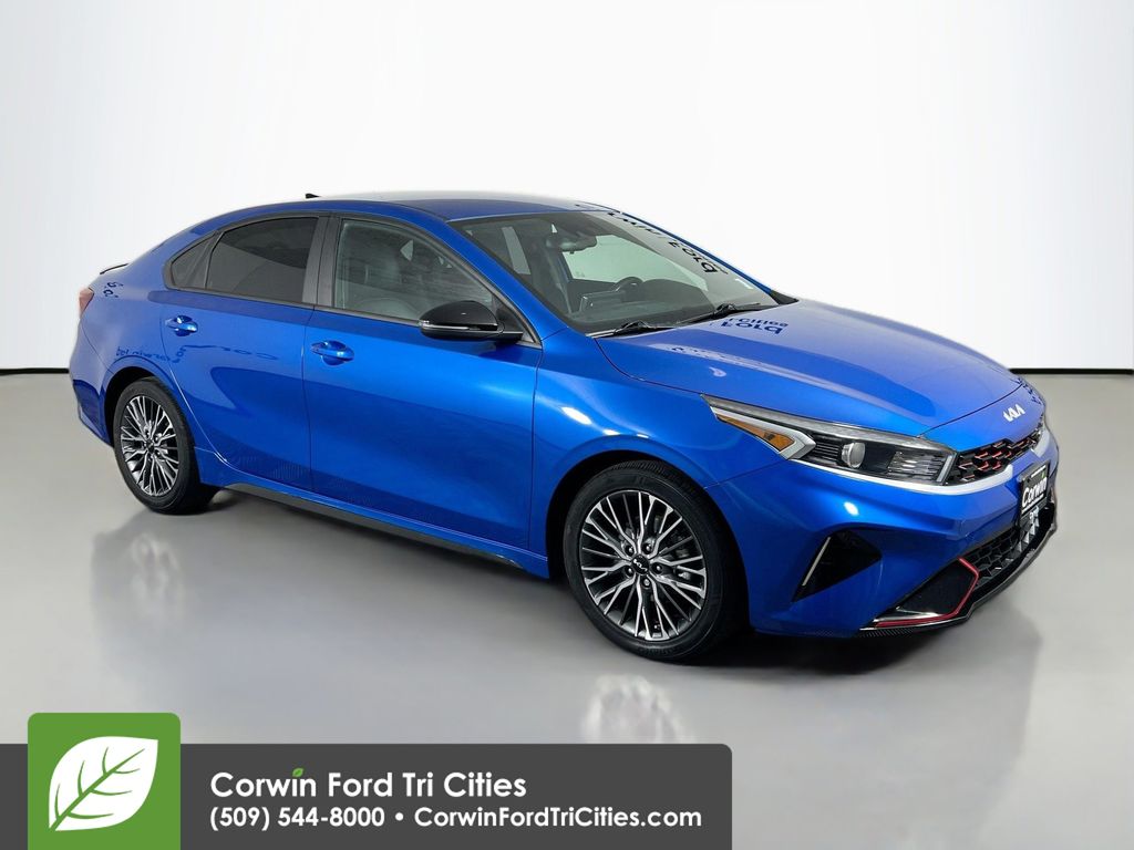 2022 Kia FORTE GT-Line
