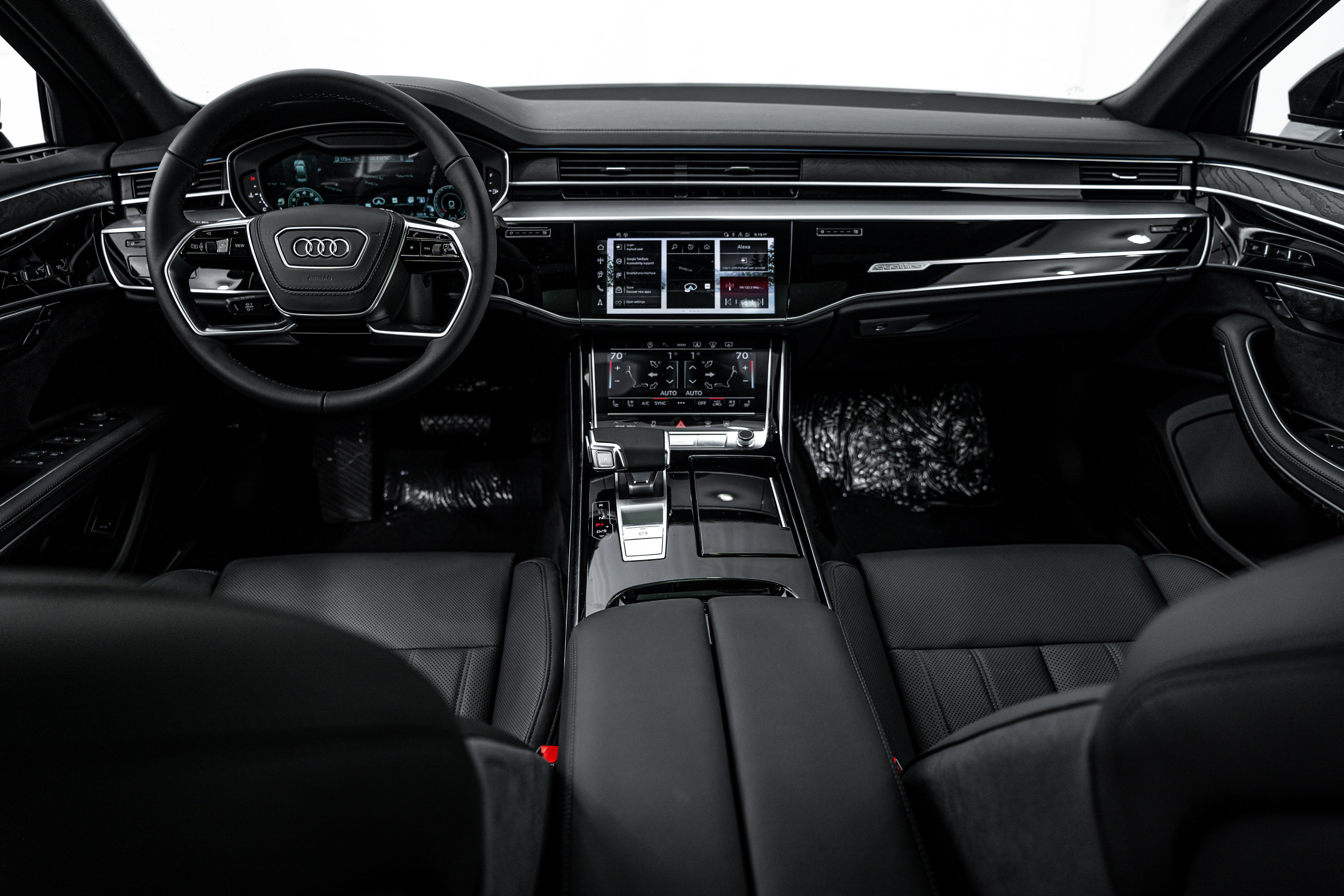 2025 Audi A8 L 55 photo 8
