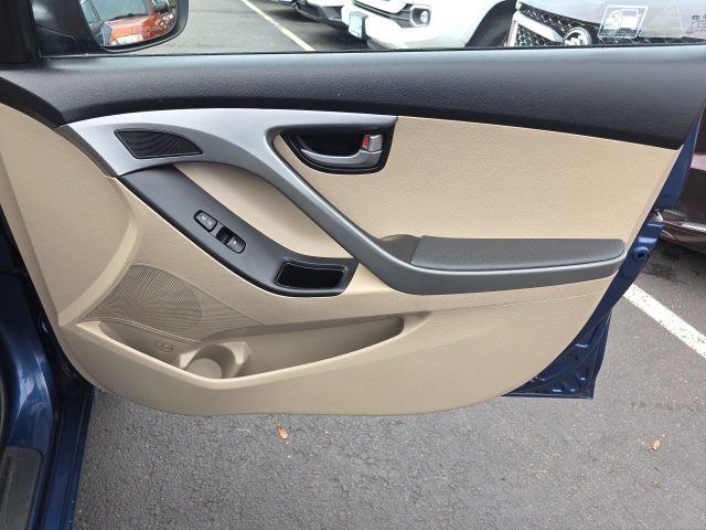 2016 Hyundai Elantra SE photo 18