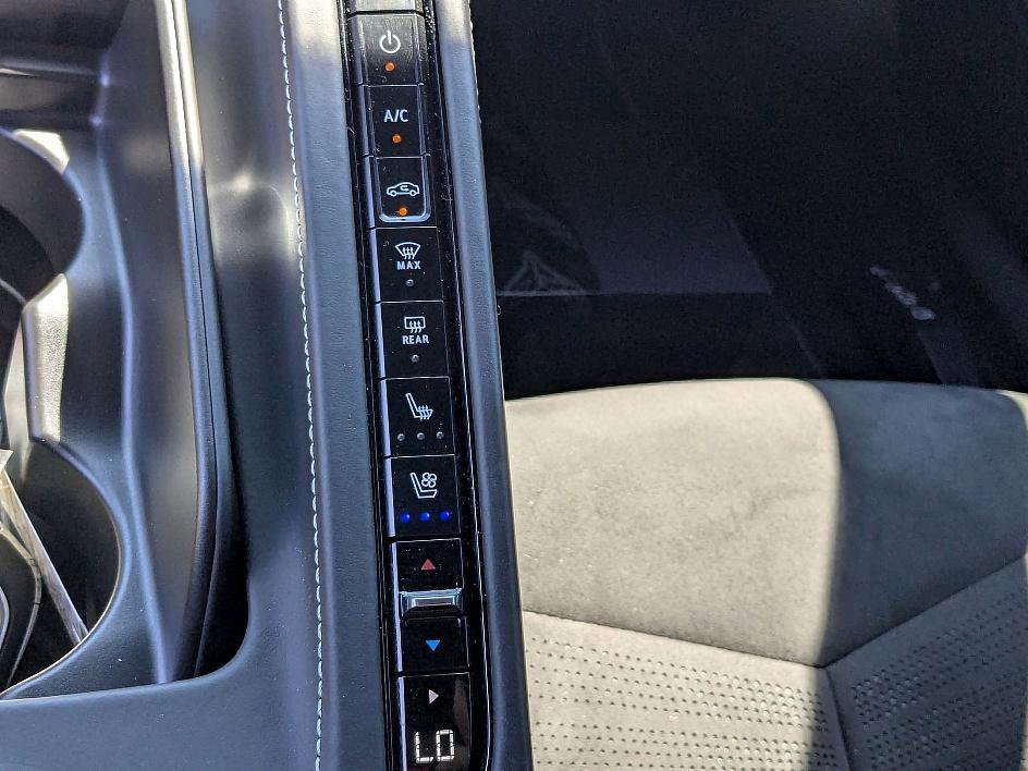 2024 Chevrolet Corvette 3LT photo 27