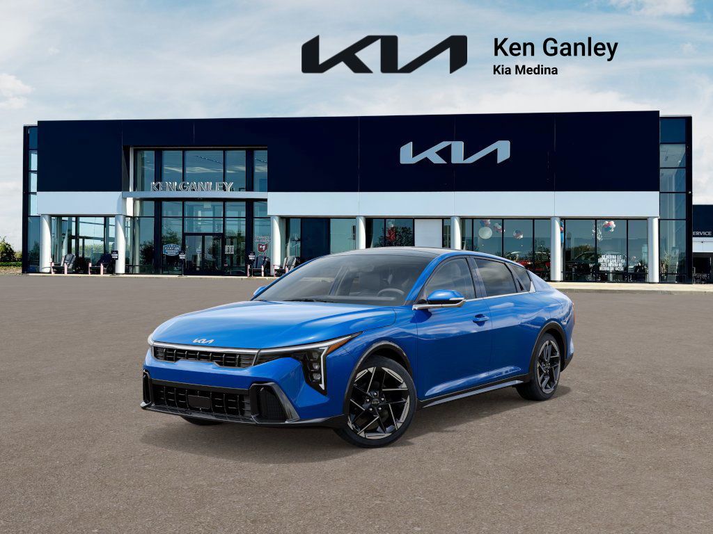 2025 Kia K4 GT-Line's photo