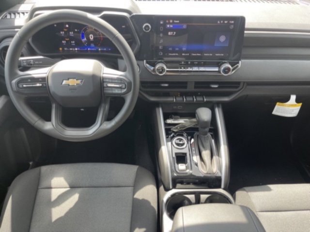 2026 Chevrolet Colorado Work Truck photo 11
