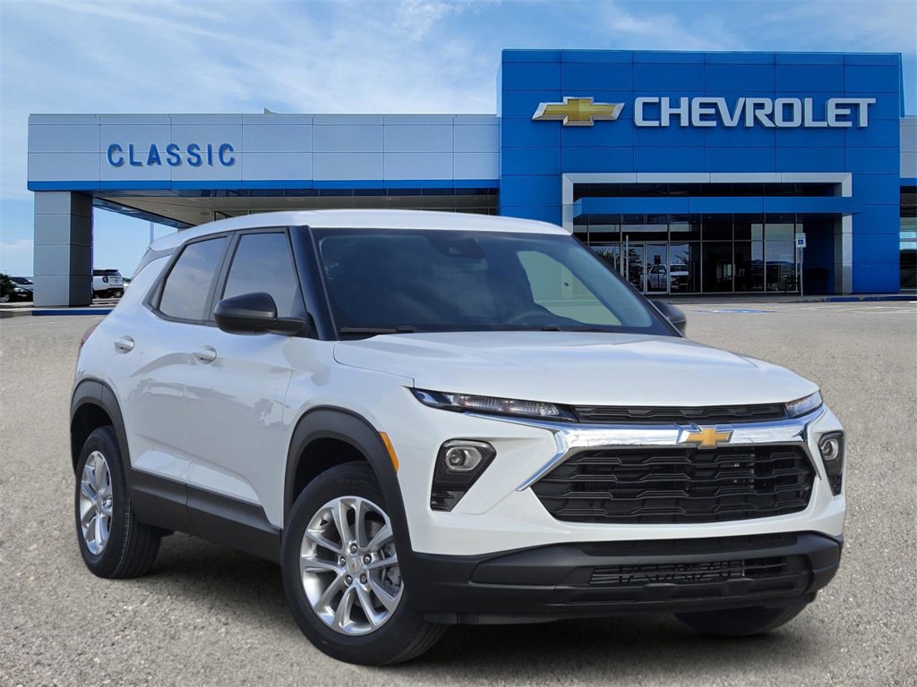 2026 Chevrolet Trailblazer LS's photo
