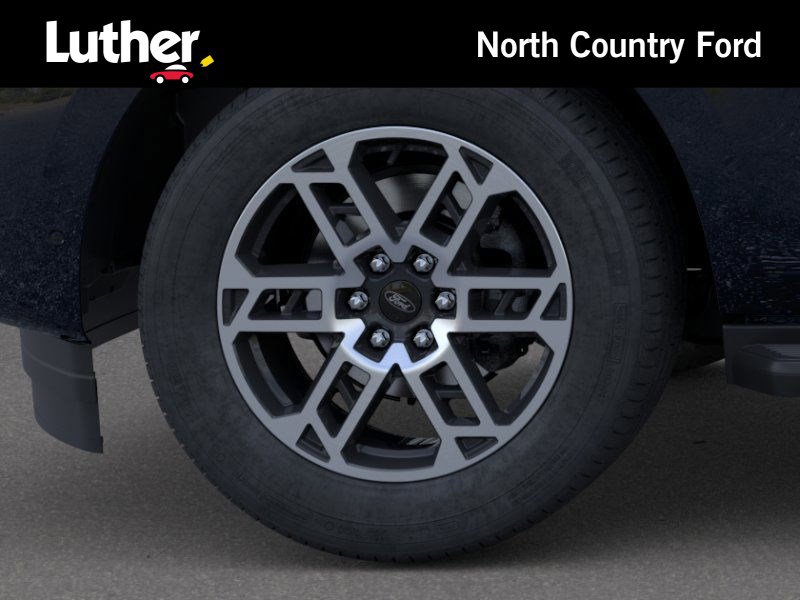 2025 Ford Expedition photo 16
