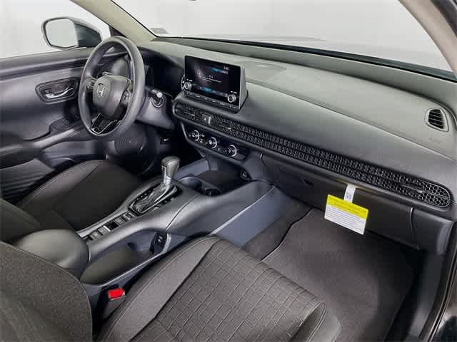 2025 Honda HR-V LX photo 26