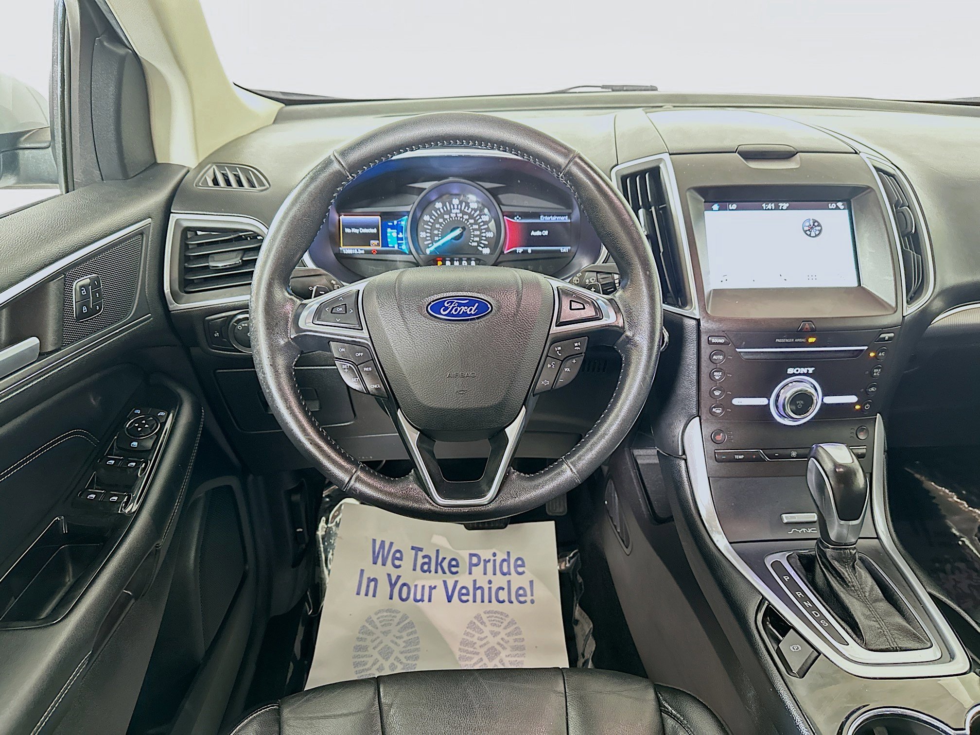 2017 Ford Edge Titanium photo 20
