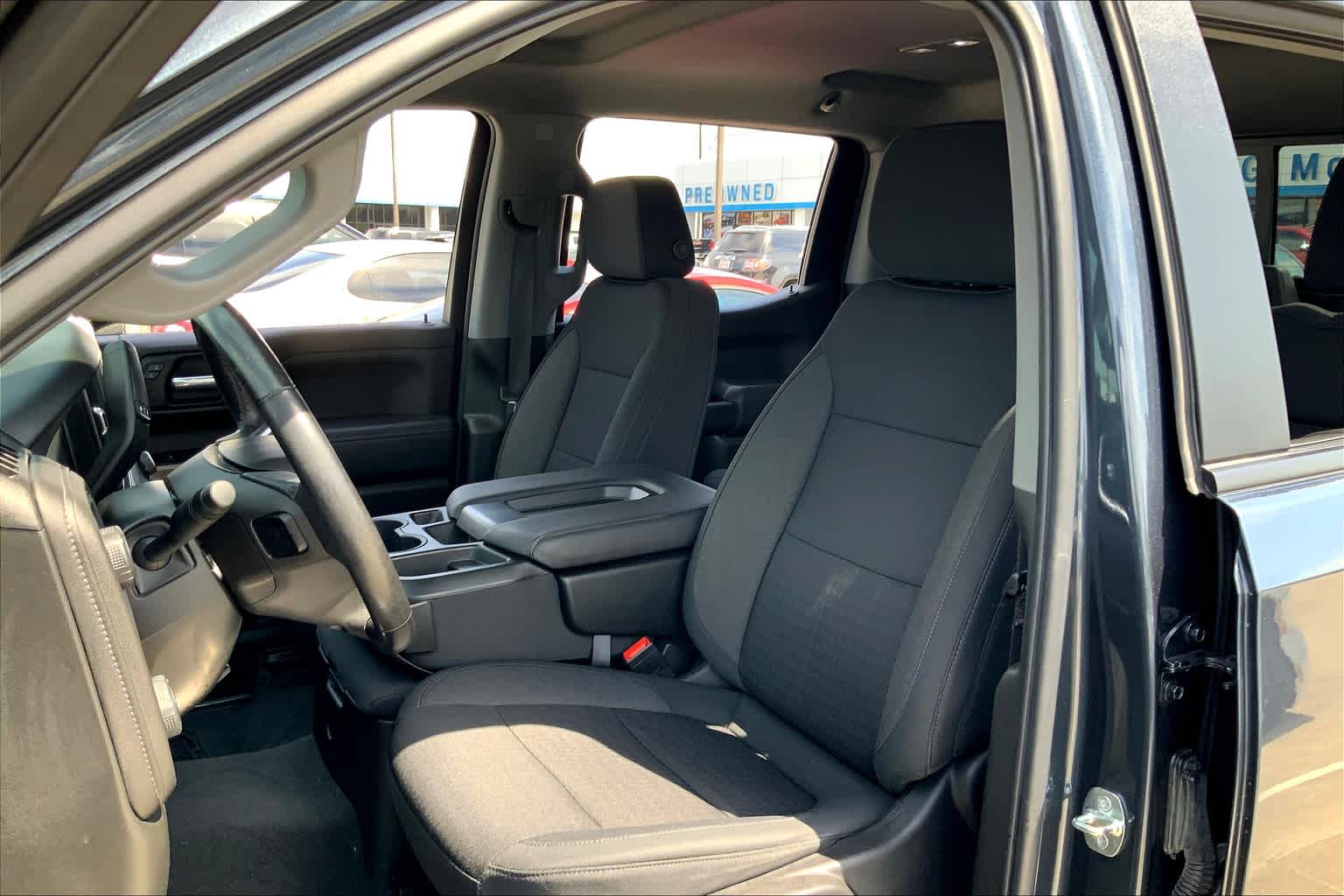 2021 Chevrolet Silverado 1500 LT photo 7