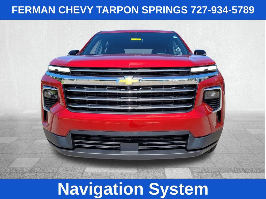 2025 Chevrolet Traverse photo 2