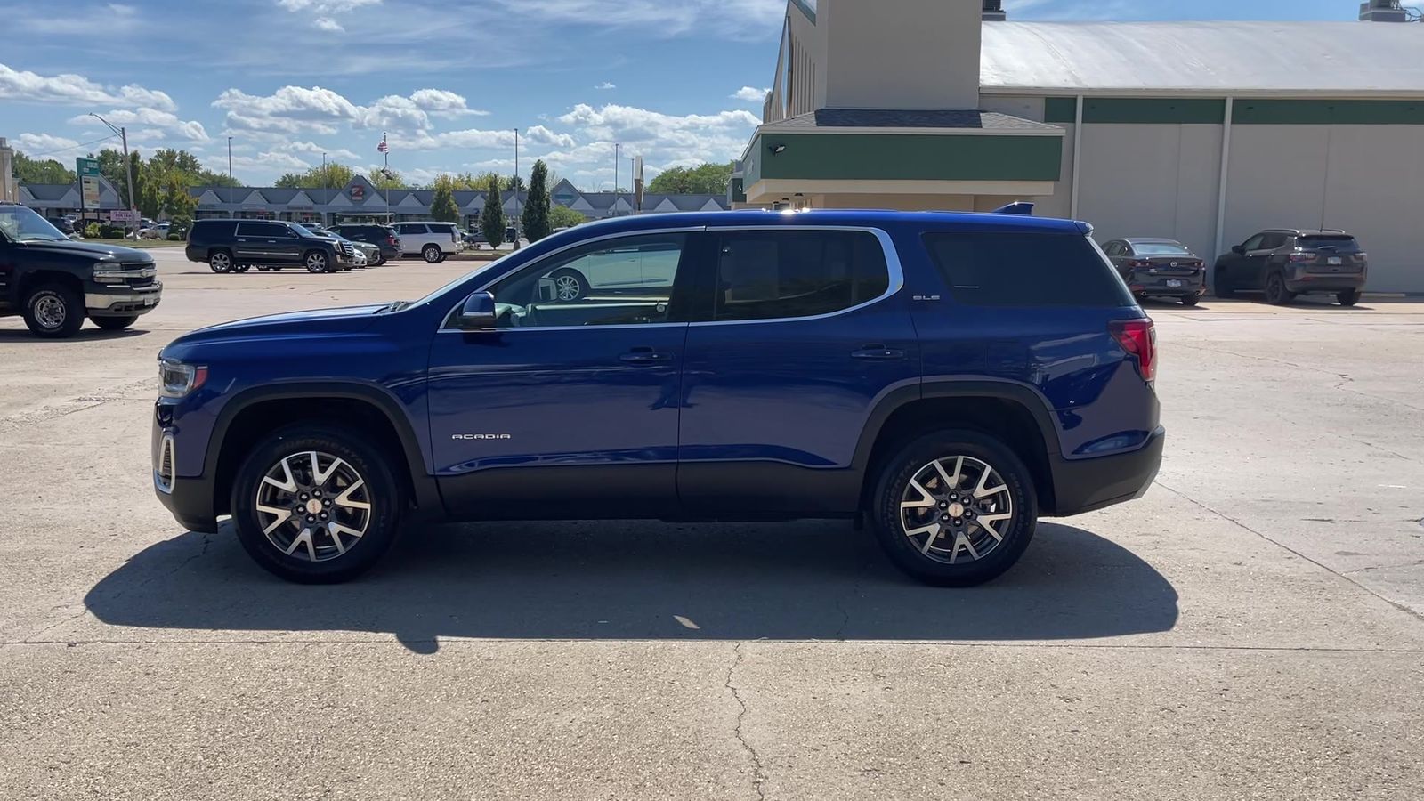 2023 Gmc Acadia SLE photo 15