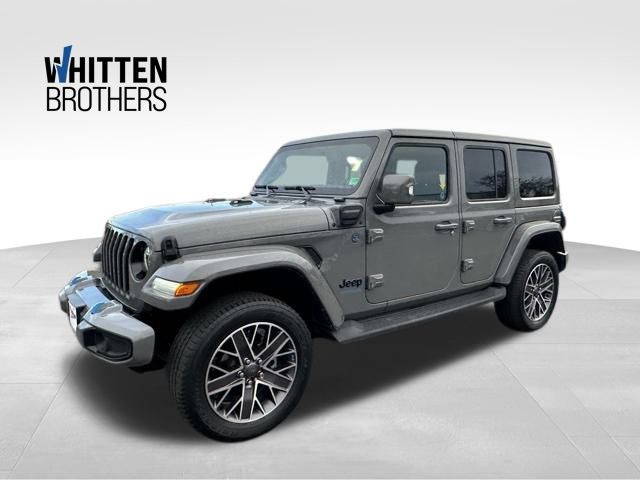 2022 Jeep Wrangler Unlimited High Altitude 4XE's photo