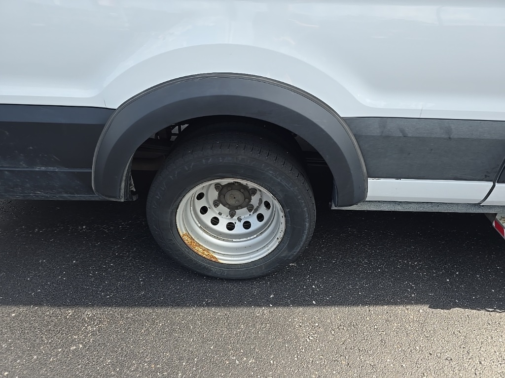 2019 Ford Transit photo 2