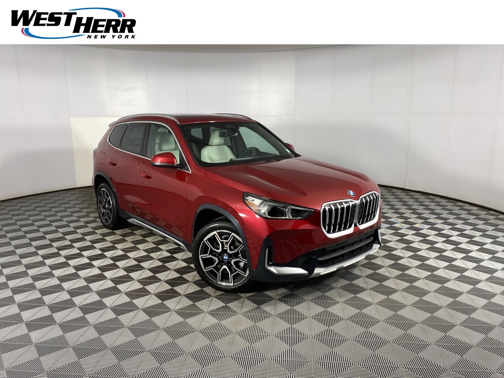 2026 BMW X1 28i's photo