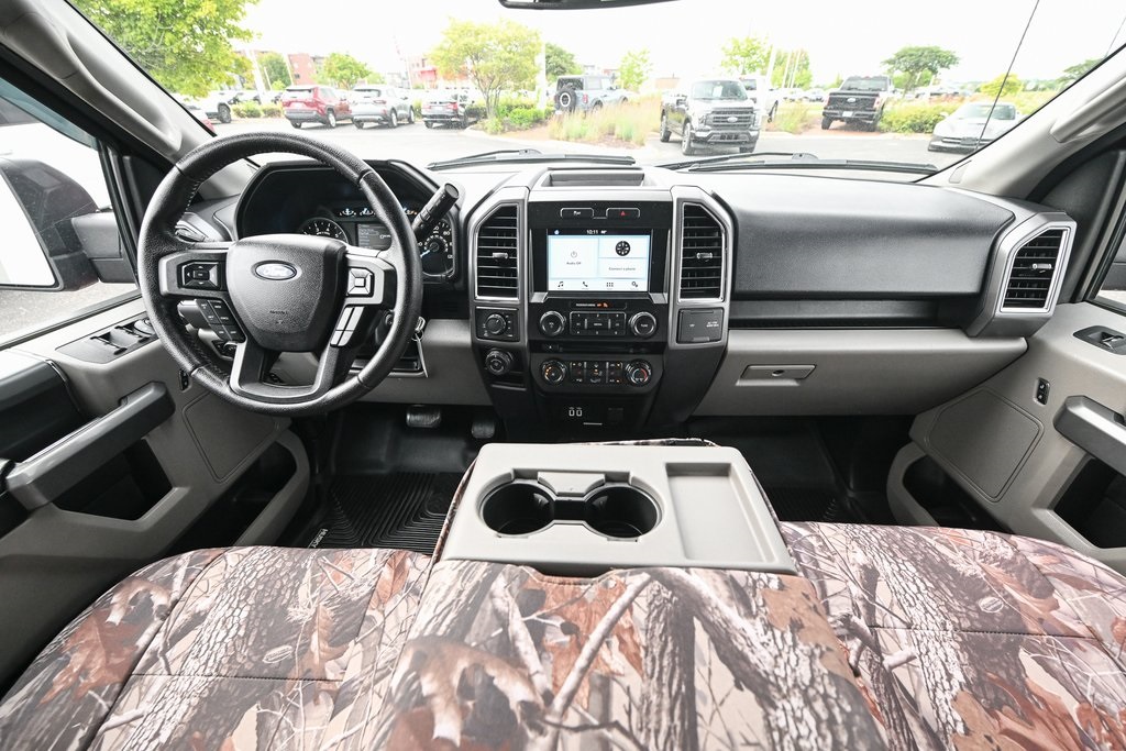 2016 Ford F-150 XLT photo 26