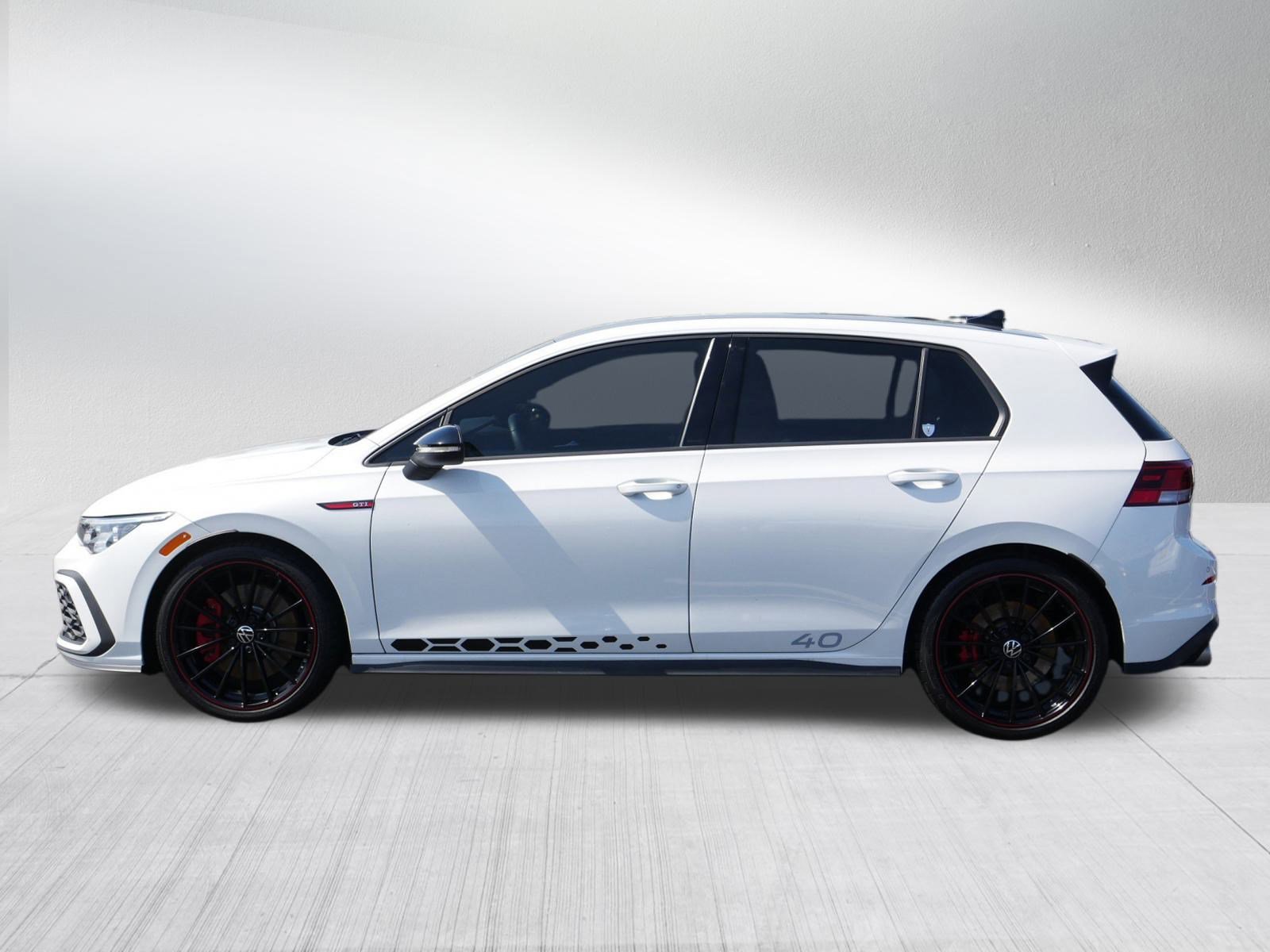 2023 Volkswagen Golf GTI Anniversary Edition photo 2
