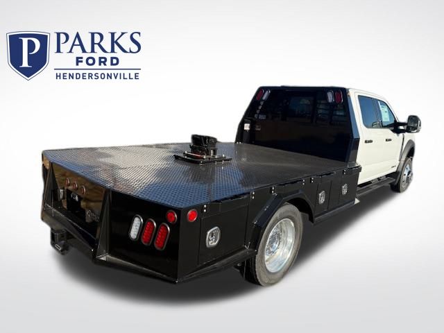 2025 Ford F-550 Super Duty Chassis Cab XLT's photo