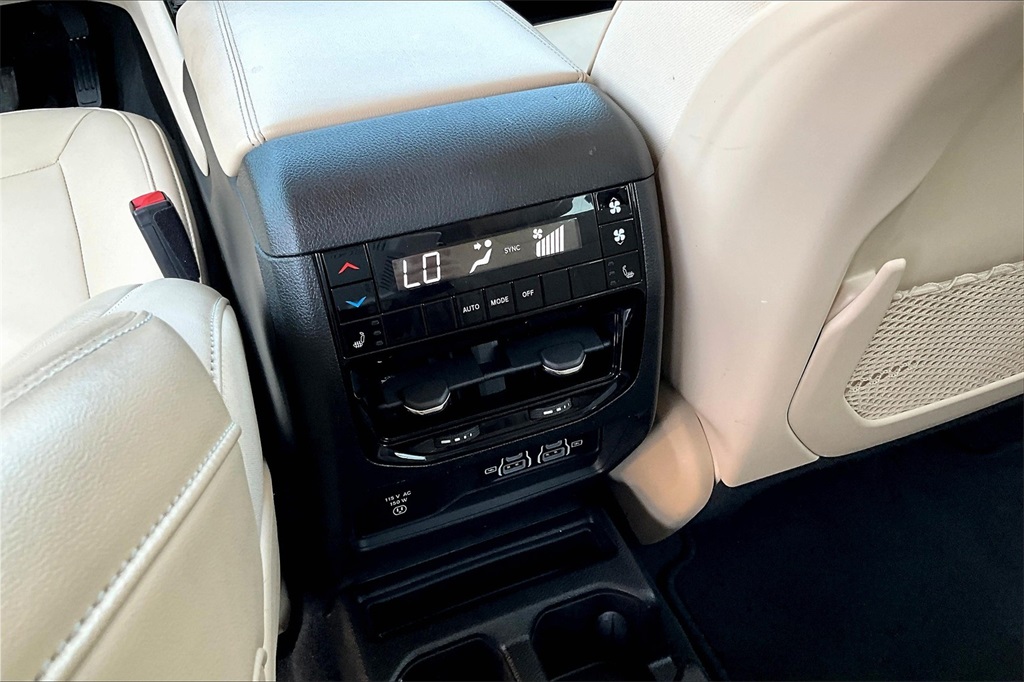 2021 Jeep Grand Cherokee Limited photo 32
