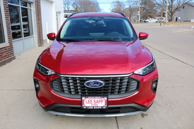 2024 Ford Escape Plug-In Hybrid photo 3