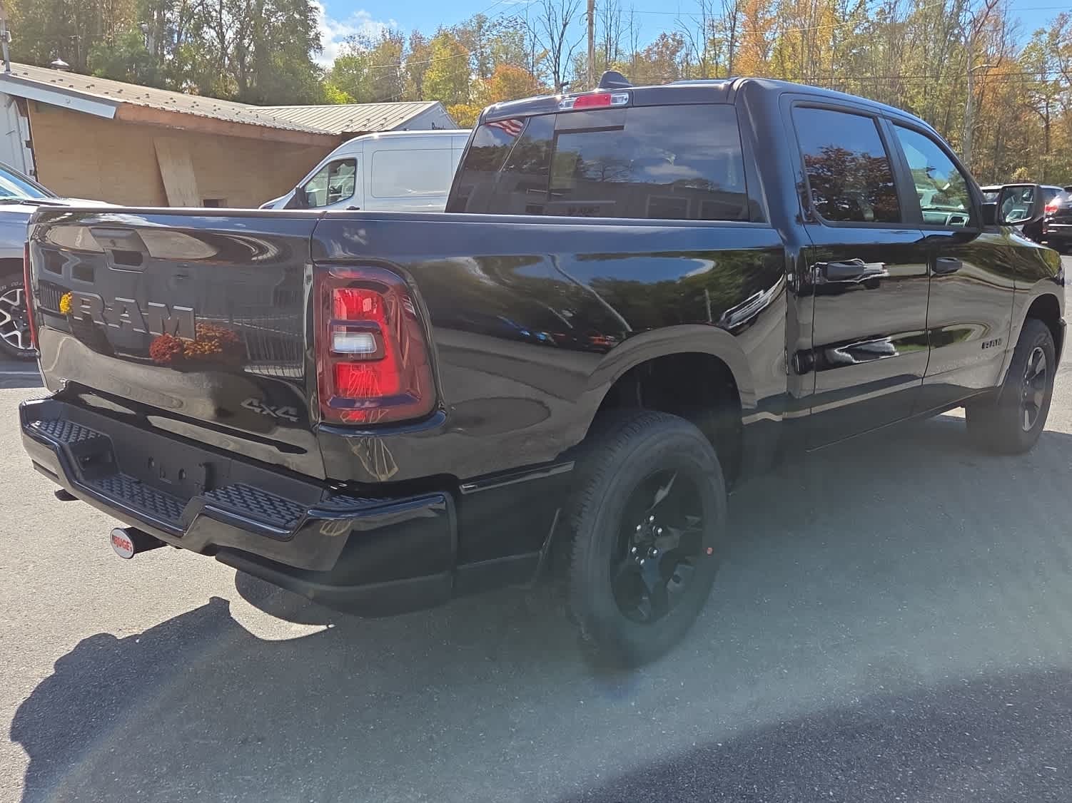 2025 Ram 1500 Tradesman photo 2
