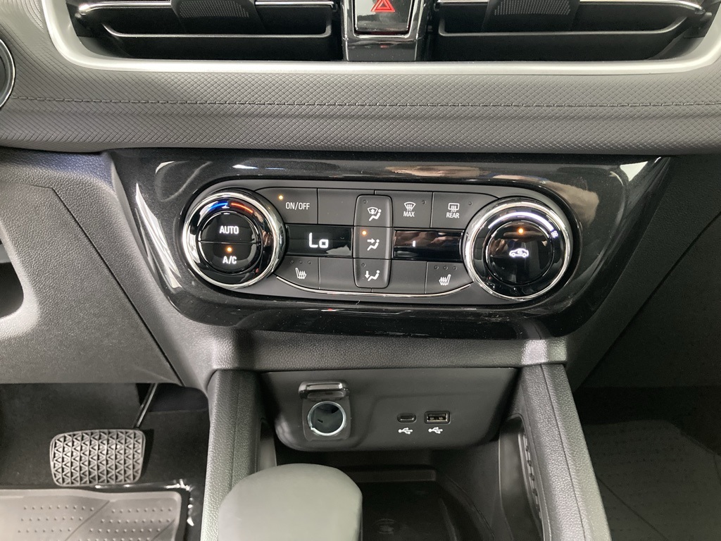 2026 Chevrolet Trailblazer LT photo 7