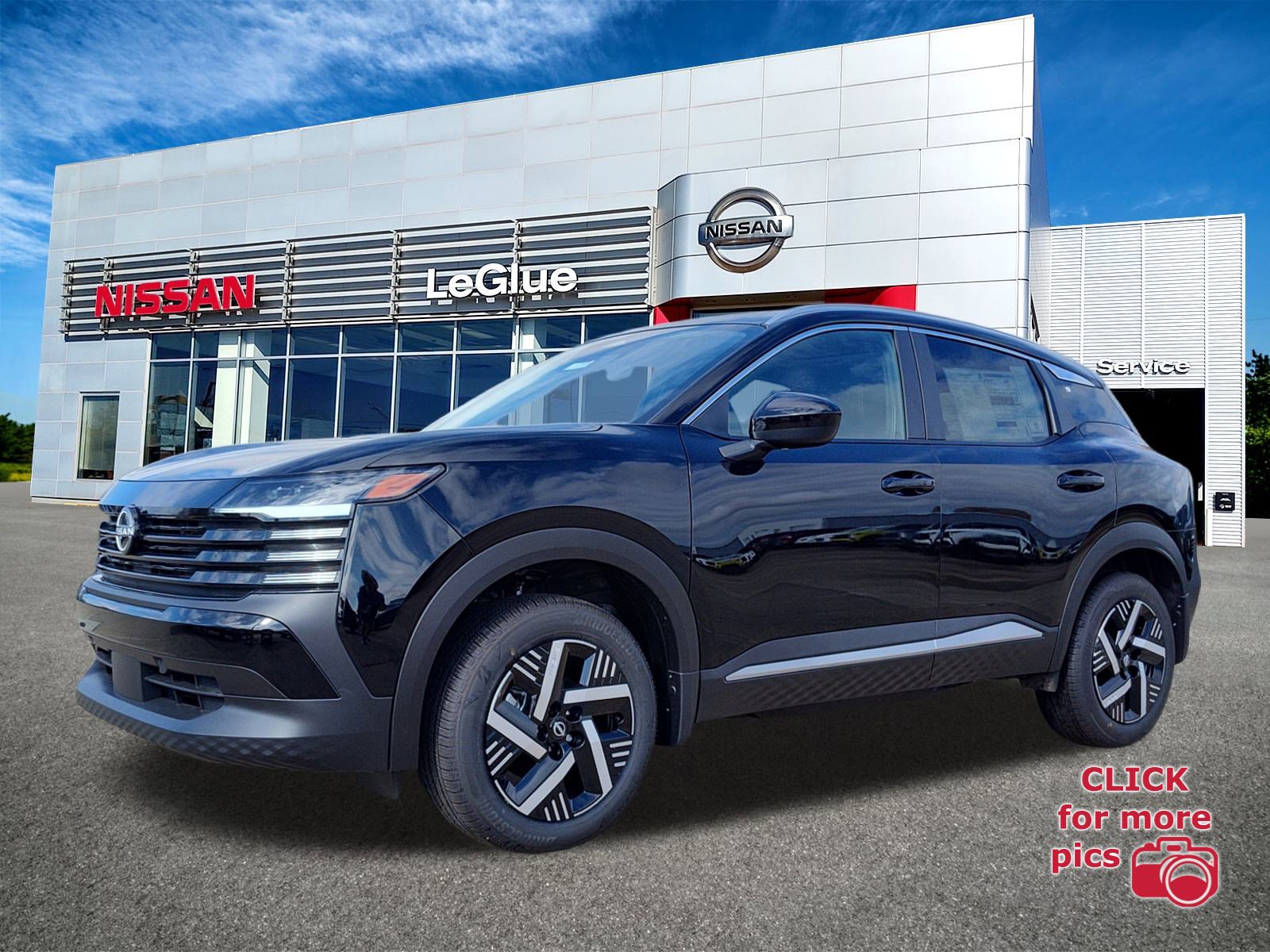 2026 Nissan KICKS SV's photo