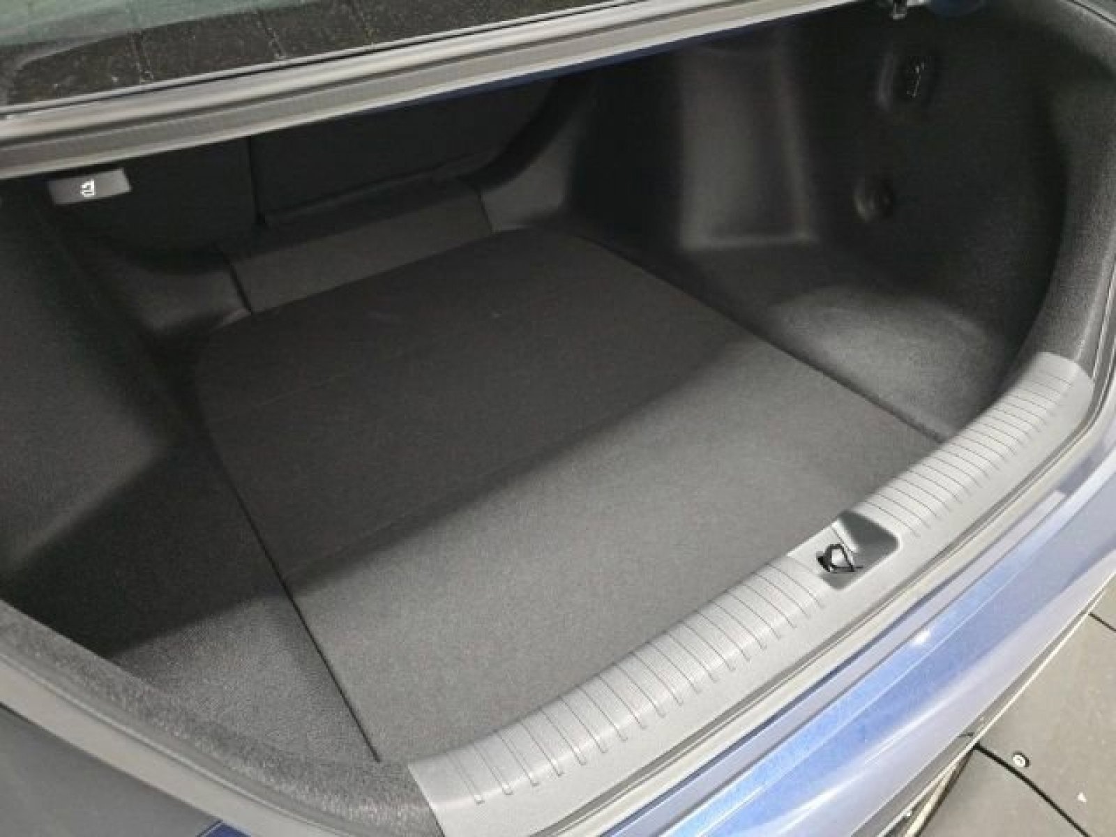2025 Honda Accord Hybrid Touring photo 27