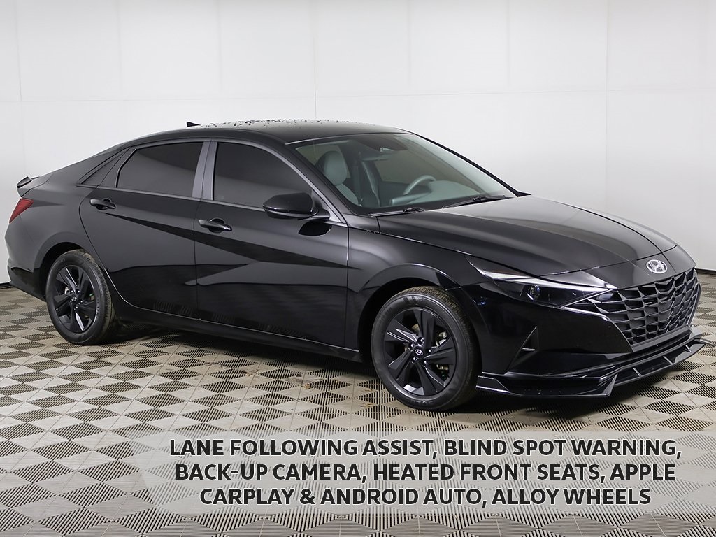 2023 Hyundai Elantra Blue