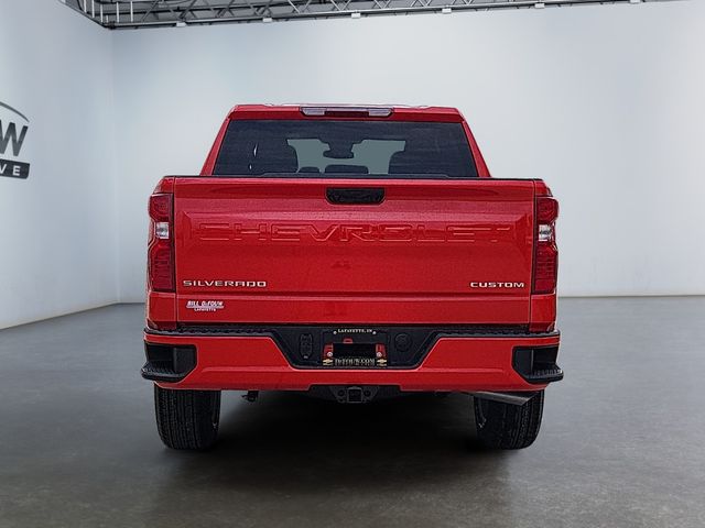 2025 Chevrolet Silverado 1500 Custom photo 4