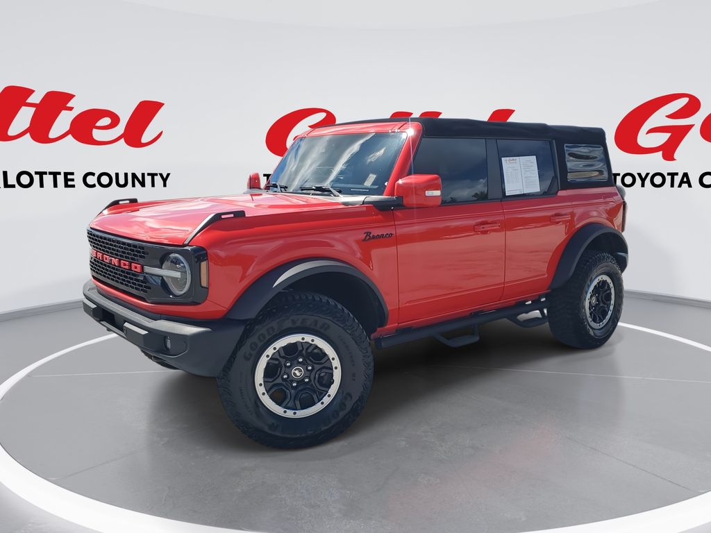2022 Ford Bronco 4-Door Outer Banks's photo