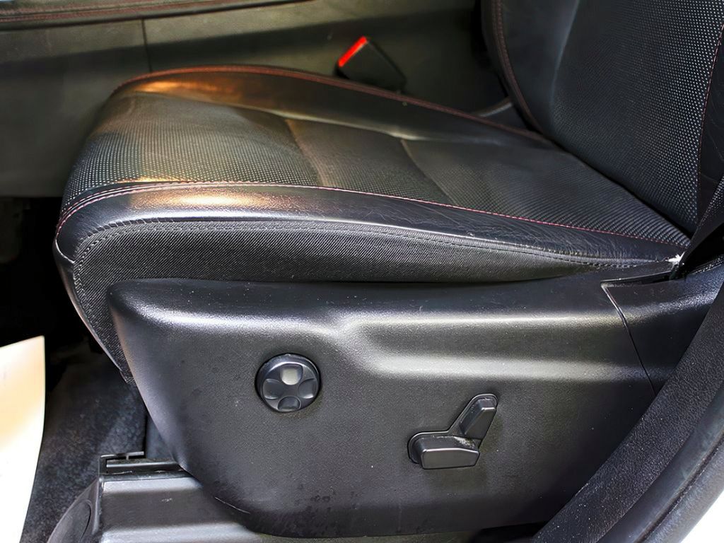2022 Dodge Durango R/T photo 18