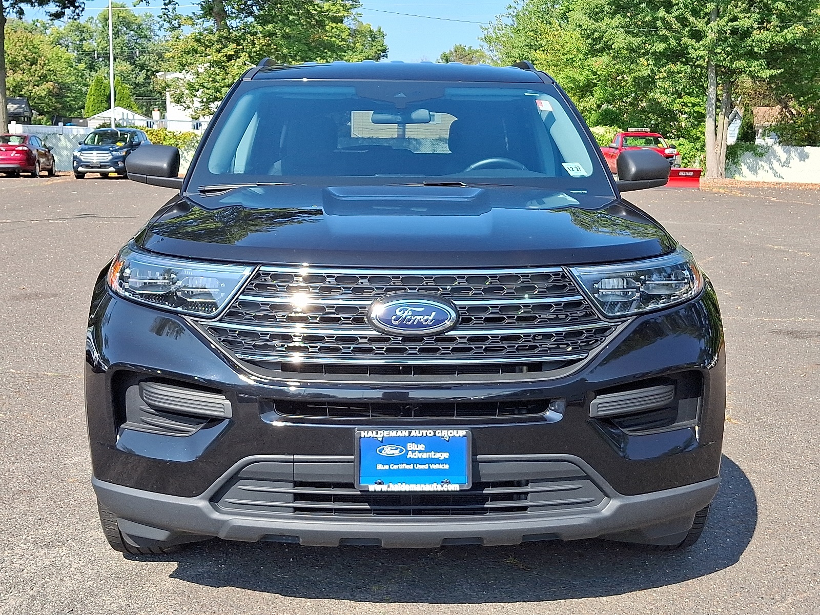 2022 Ford Explorer XLT photo 2
