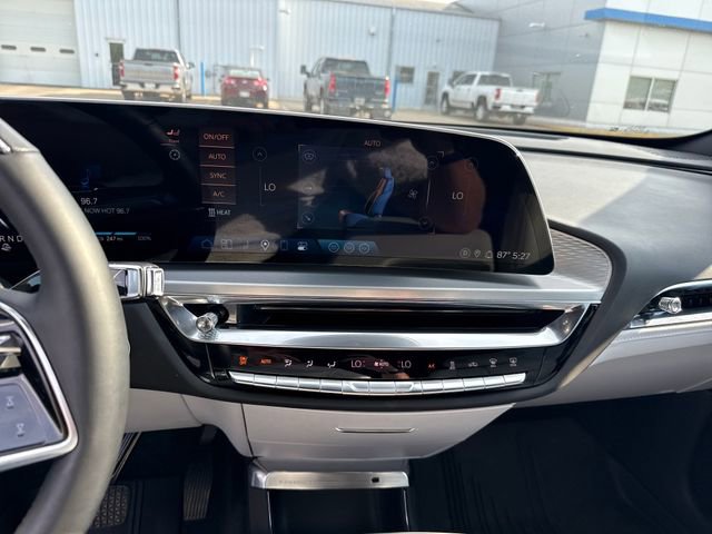 2024 Cadillac Lyriq Sport photo 17