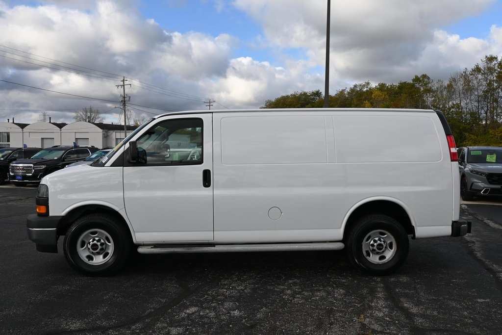 2017 Gmc Savana 2500 Cargo photo 3