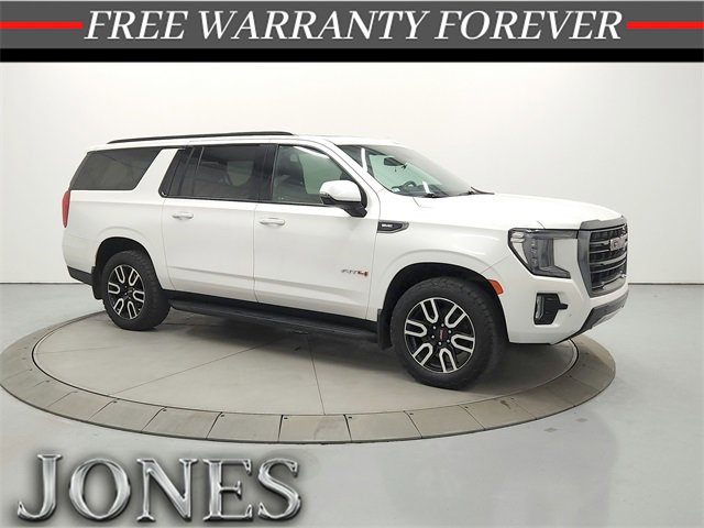 2021 GMC Yukon XL AT4's photo