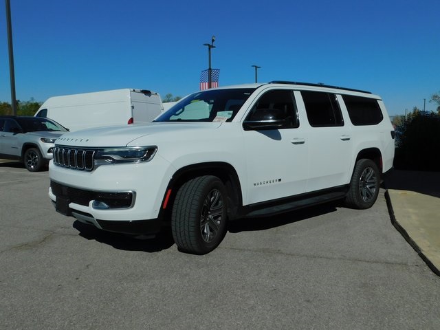 2024 Jeep Wagoneer L Series II photo 2