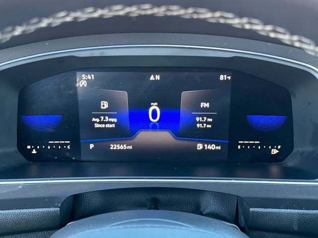 2022 Volkswagen Tiguan SE photo 9