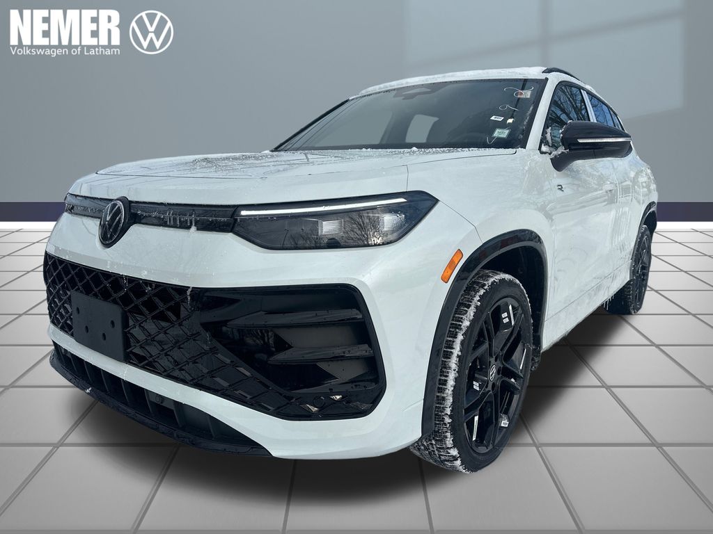 2026 Volkswagen Tiguan SE R-LINE BLACK's photo