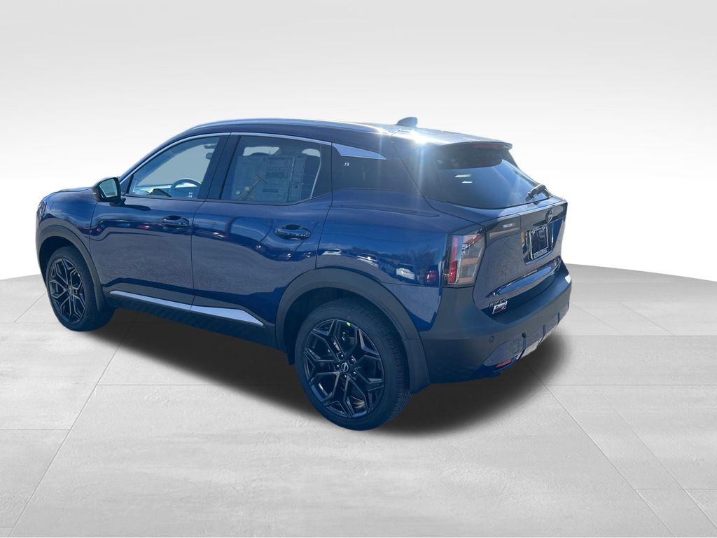 2026 Nissan Kicks SR photo 3