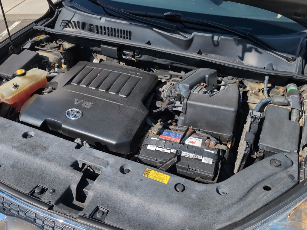 2010 Toyota RAV4 Limited photo 33