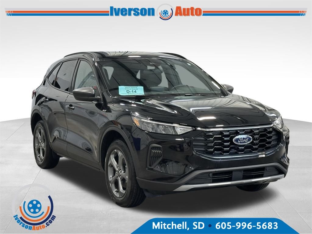 2025 Ford Escape ST-Line's photo