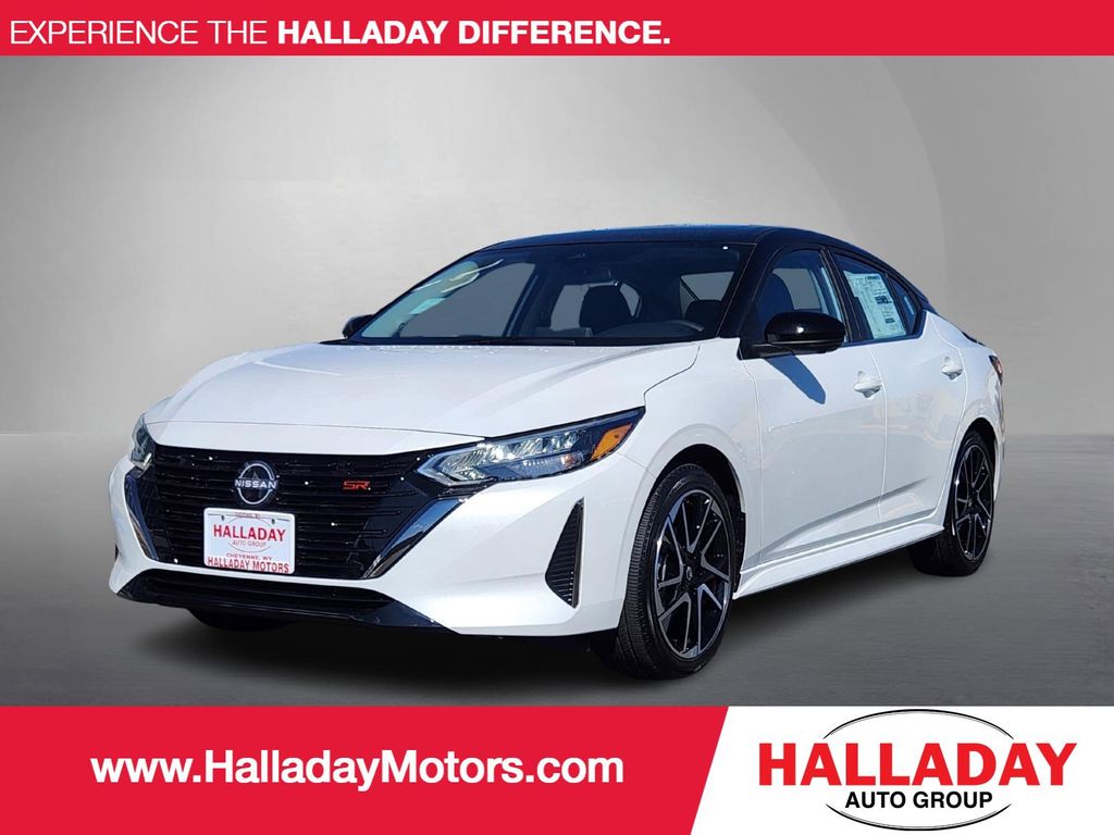 2025 Nissan Sentra SR's photo