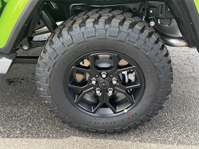 2025 Jeep Gladiator Sport photo 11