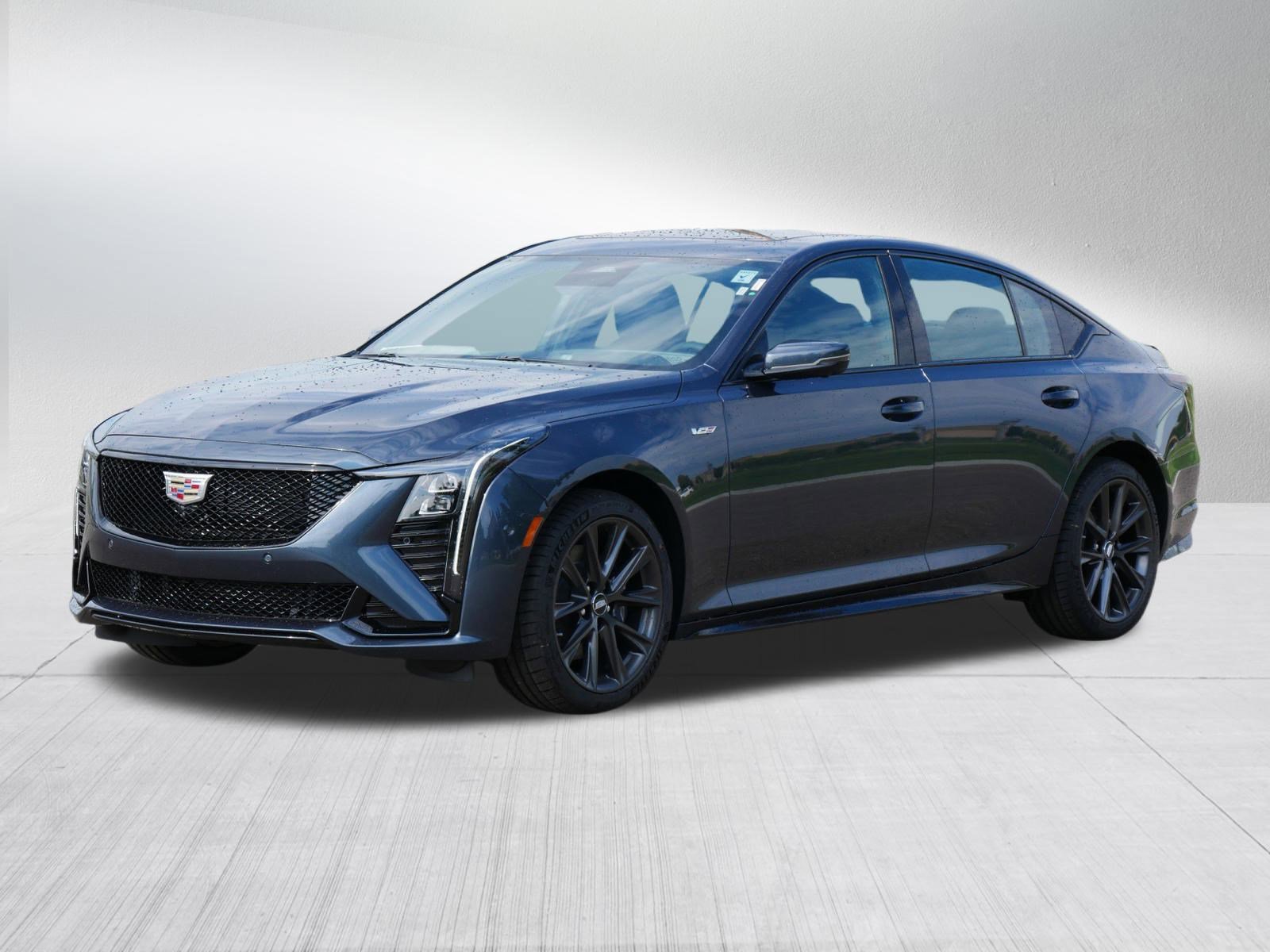 2026 Cadillac CT5 V photo 3