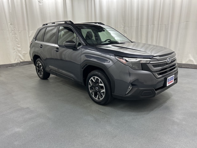 2025 Subaru Forester Premium's photo