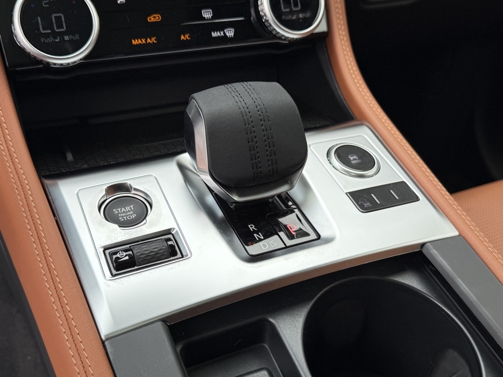 2026 Jaguar F-PACE P400 R-Dynamic S photo 20