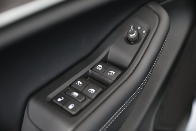 2025 Jeep Grand Cherokee Limited photo 10