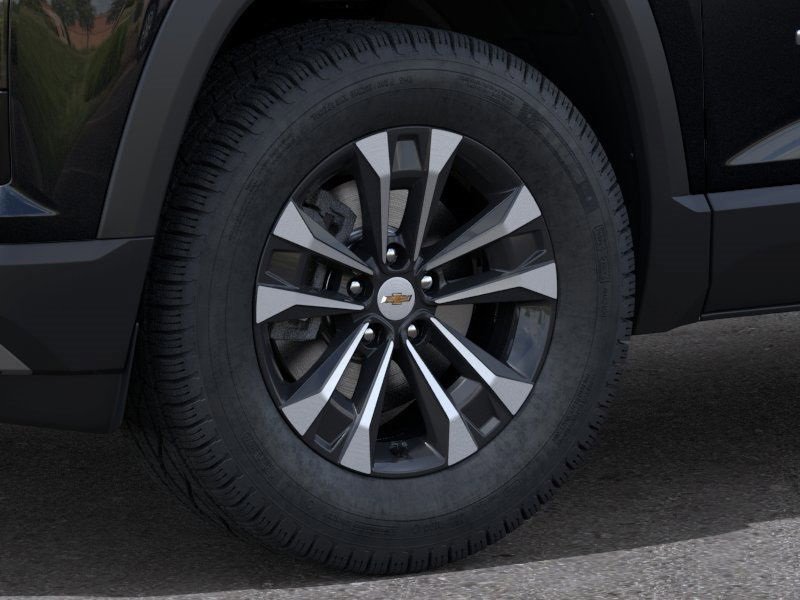 2026 Chevrolet Equinox LT photo 4