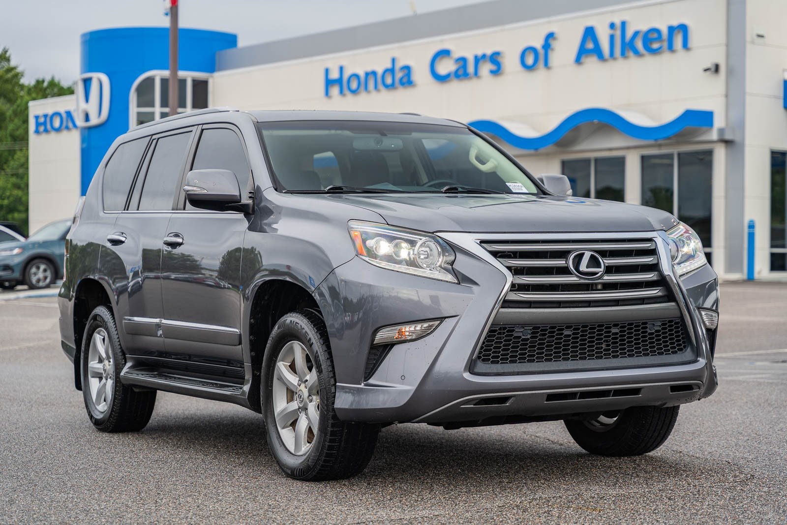 2019 Lexus GX Base's photo