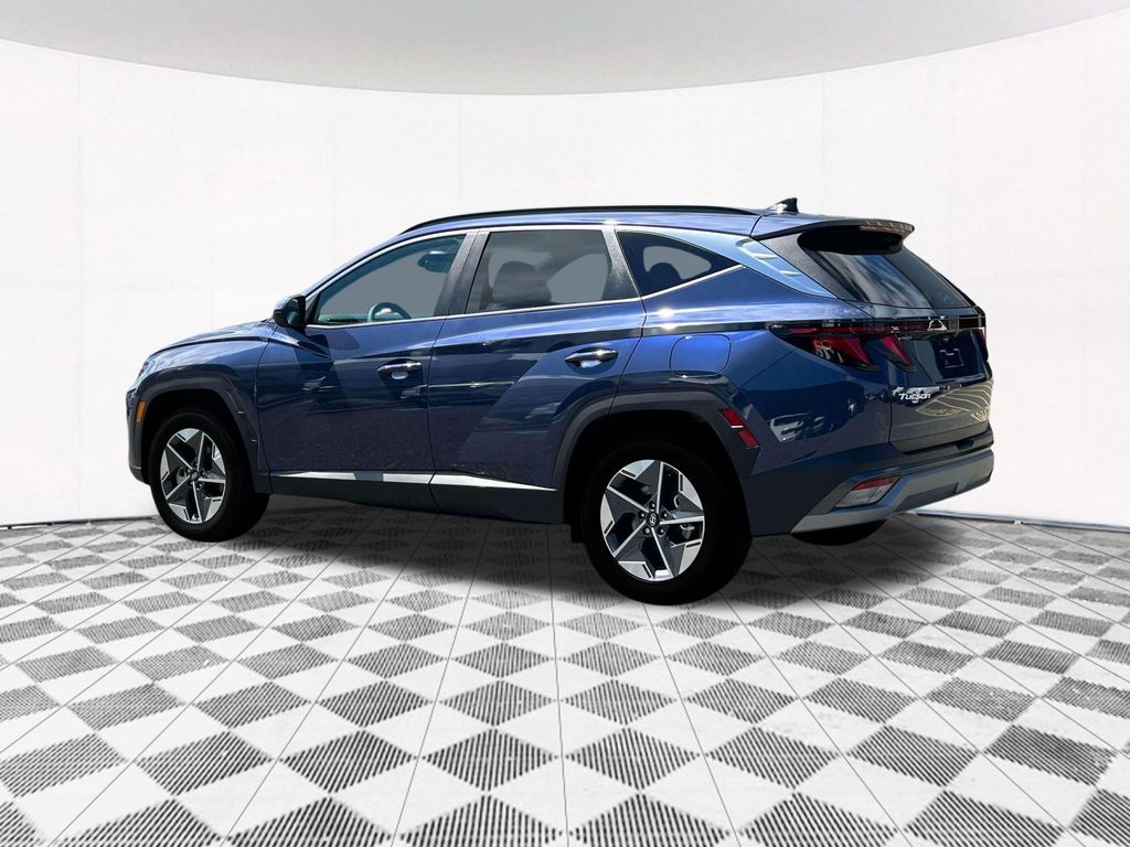 2025 Hyundai Tucson SEL photo 4