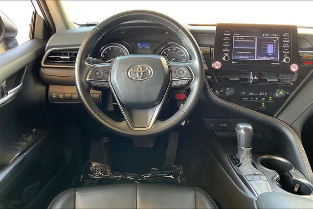 2023 Toyota Camry SE photo 5